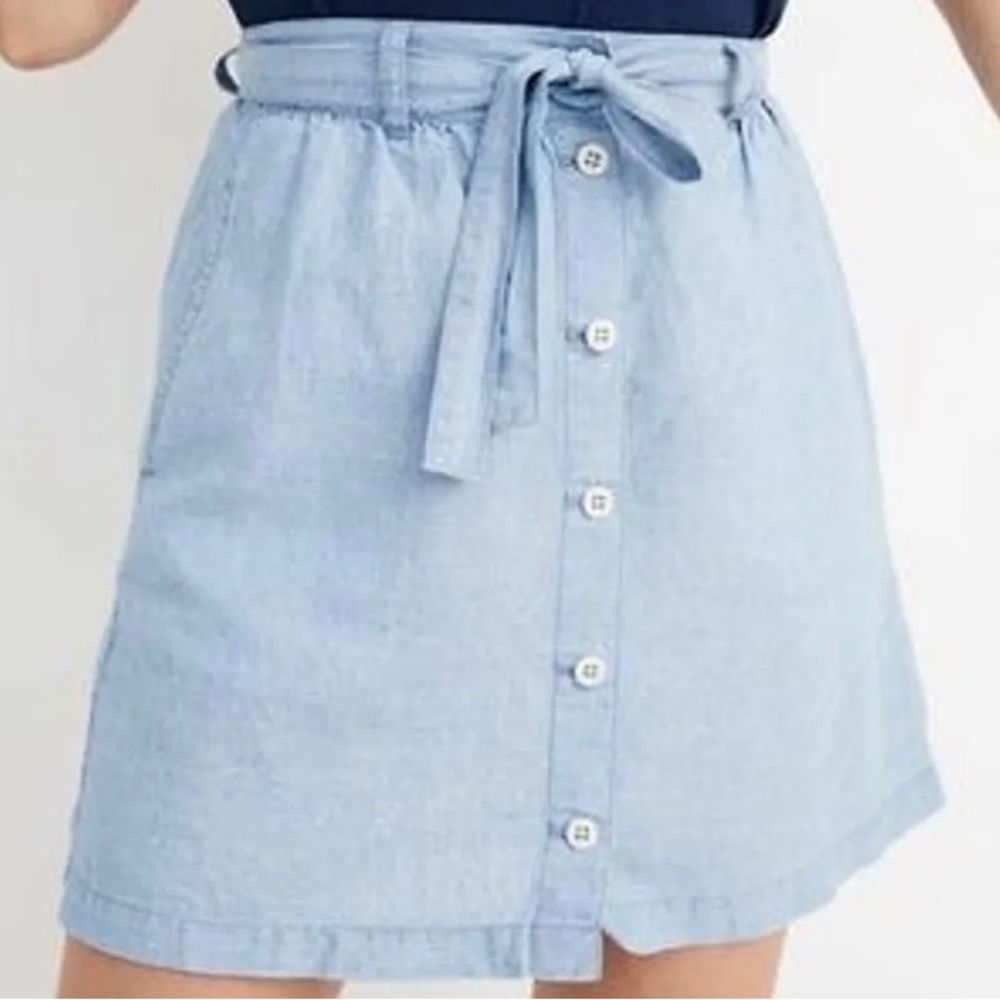Madewell Lightweight Chambray Button Skirt